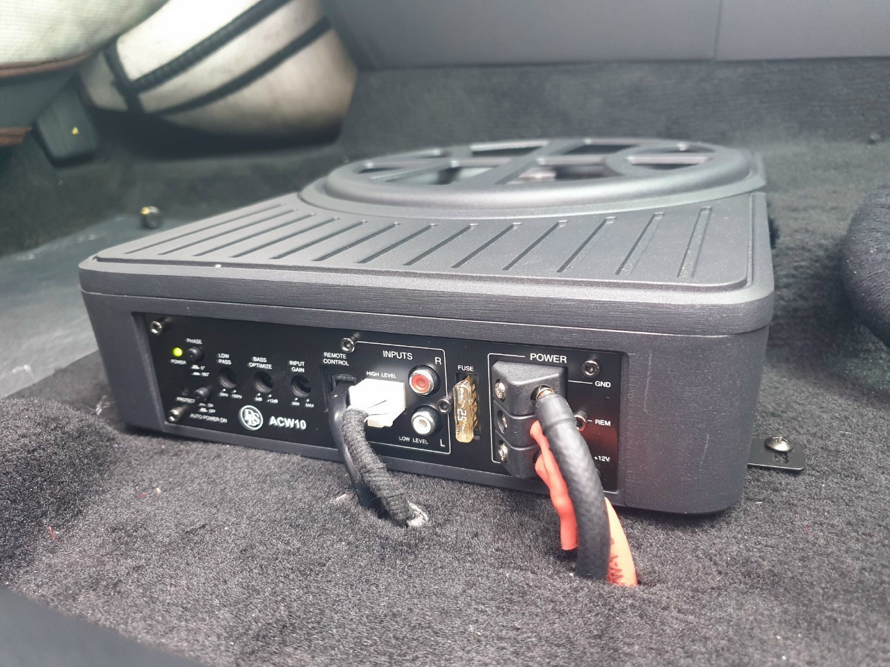 loa sub gầm ghế ô tô giá rẻ tại Bắc Ninh